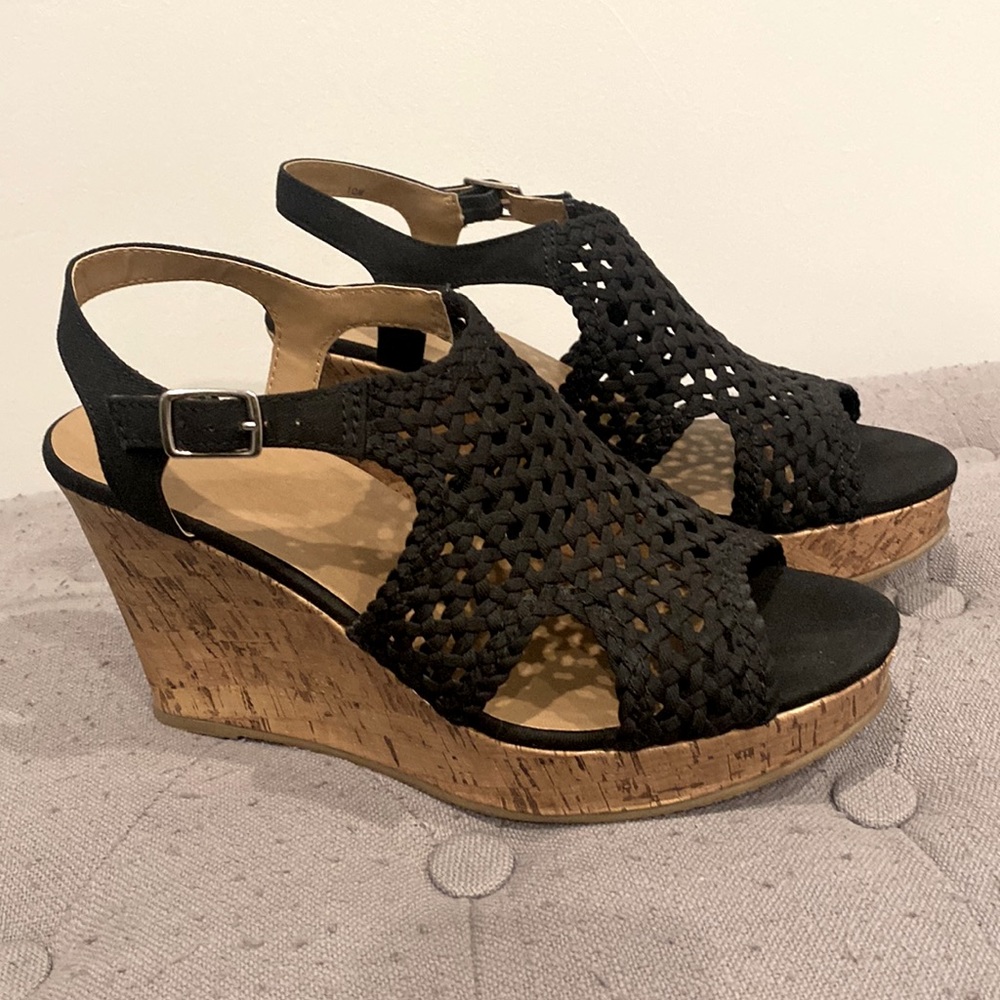 Women’s Wedge Sandal
